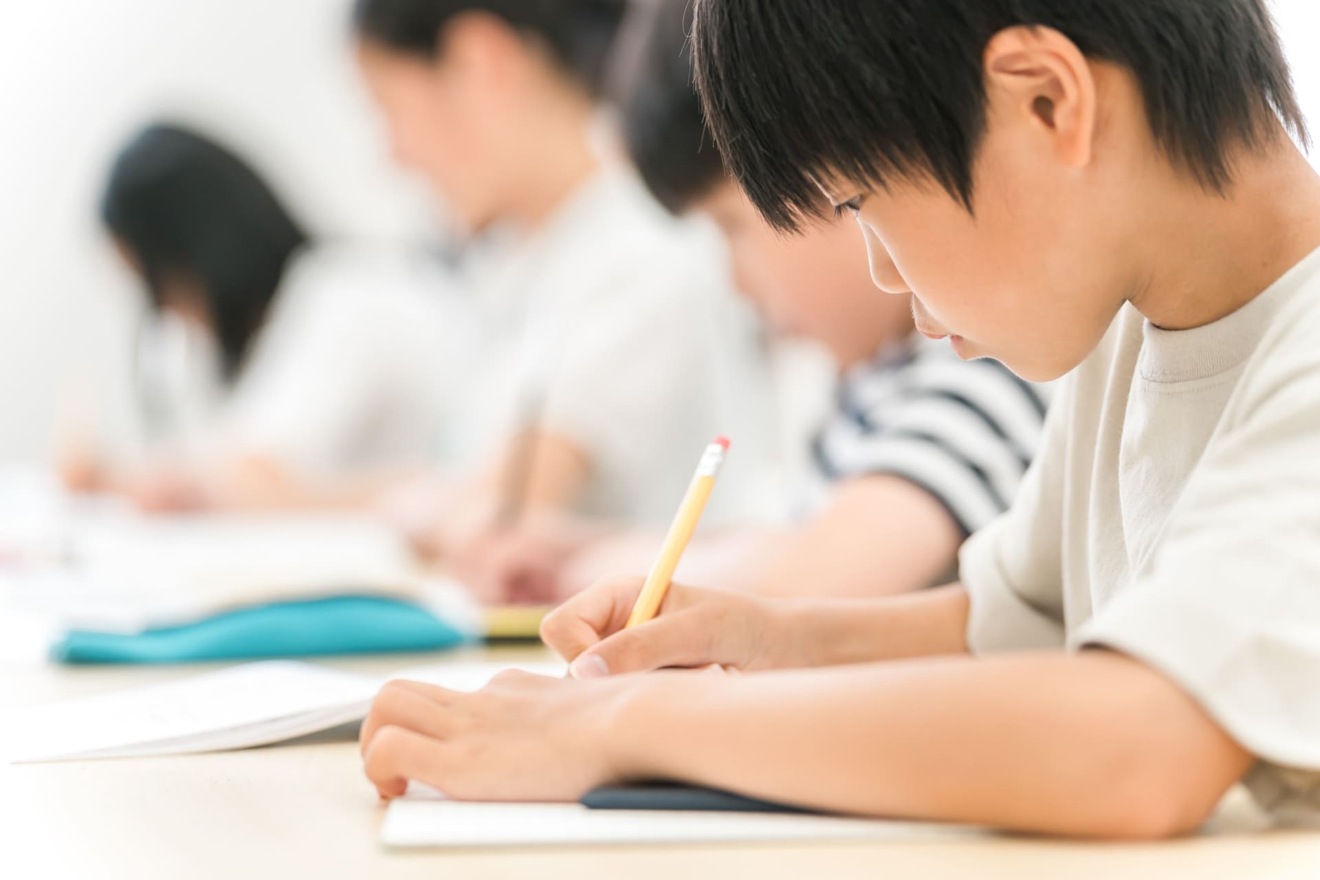 自立学習とは何か？ 「与えられた学習」から「自ら進める学習」へ