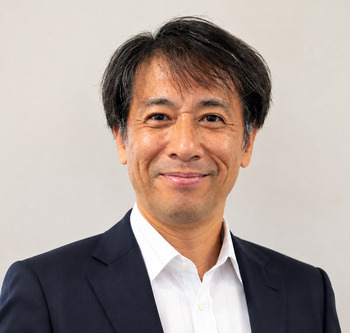 須藤　啓太氏